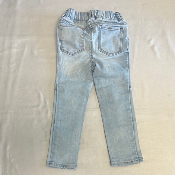GAP Blue Denim Jeggings with embroidered Knee Details - Picture 4 of 4